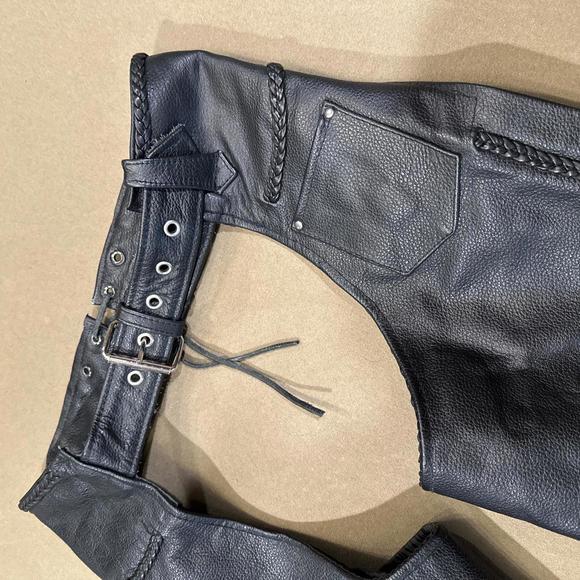 X element B7555 Men's Black Classic 'Braided' Elastic Fit Leather Chaps - Picture 3 of 5